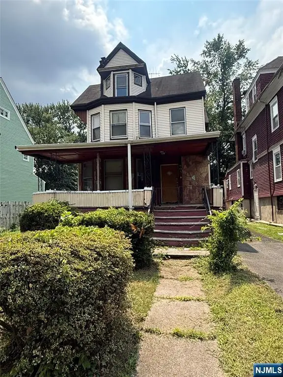 605 Park Avenue, East Orange, NJ 07017