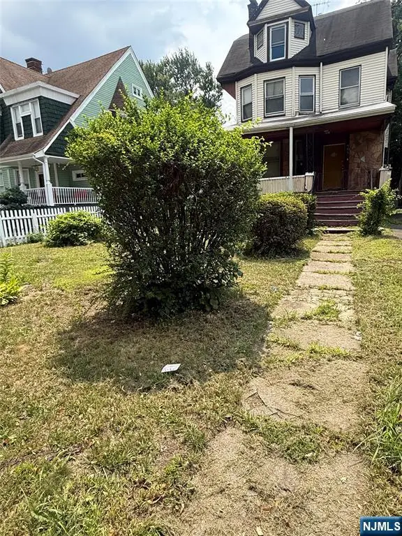 605 Park Avenue, East Orange, NJ 07017 - #2