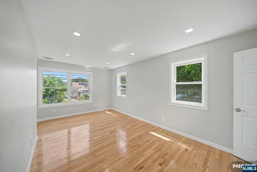 699 Bloomfield Avenue, Clifton, NJ 07012 - #3