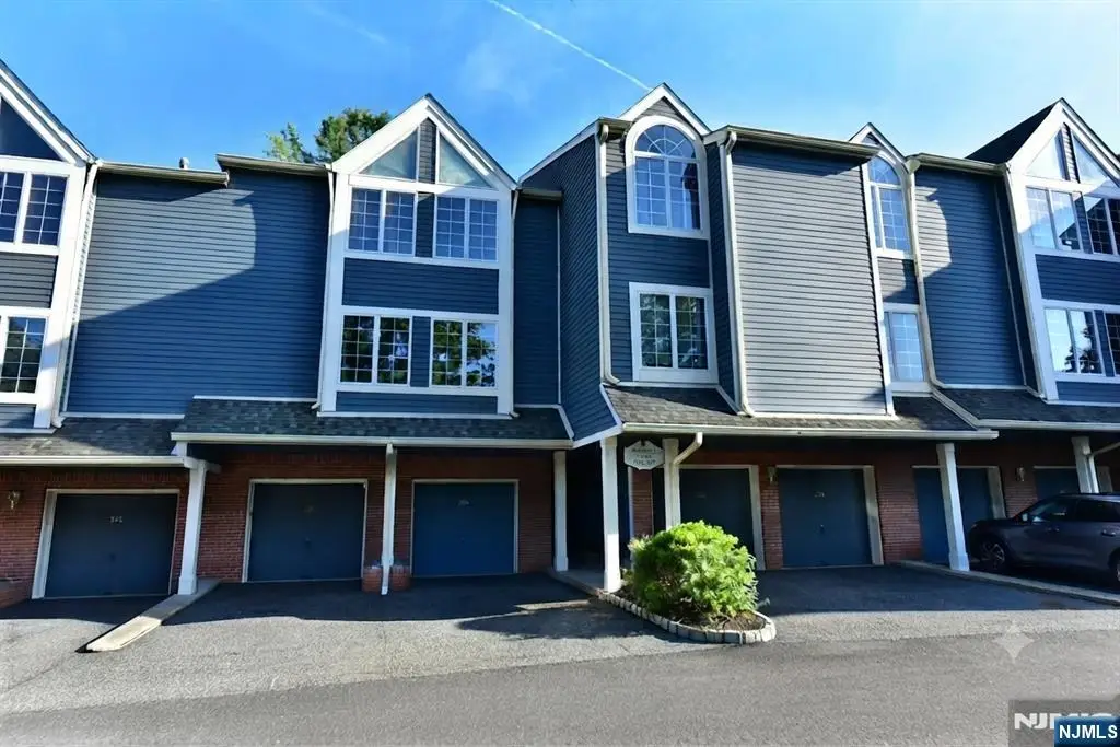 206 Cambridge Drive, Ramsey, NJ 07446 - #1