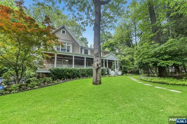 245 Allison Court, Englewood, NJ 07631
