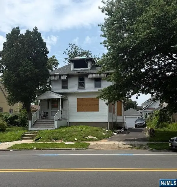 71-73 Totowa Avenue, Paterson, NJ 07502