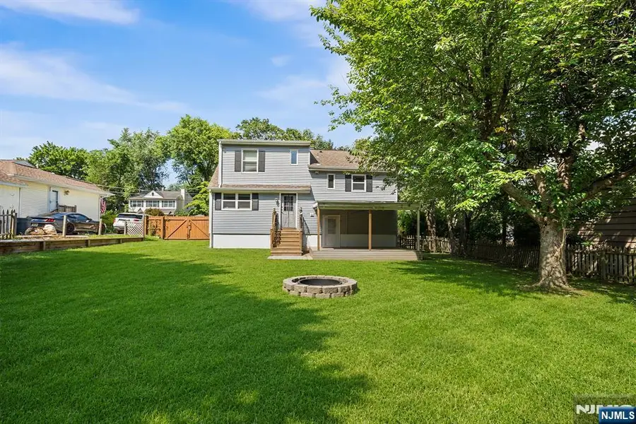19 W Park Avenue, Park Ridge, NJ 07656 - #3