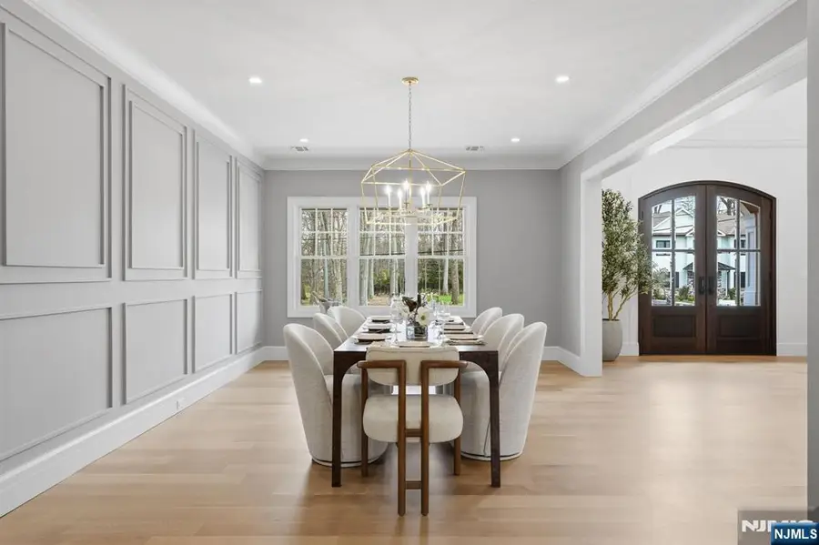 68 Grandview Avenue, Upper Saddle River, NJ 07458 - #3