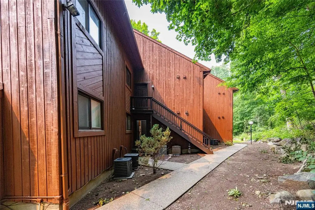 3 Telluride Court 3, Vernon, NJ 07462 - #1