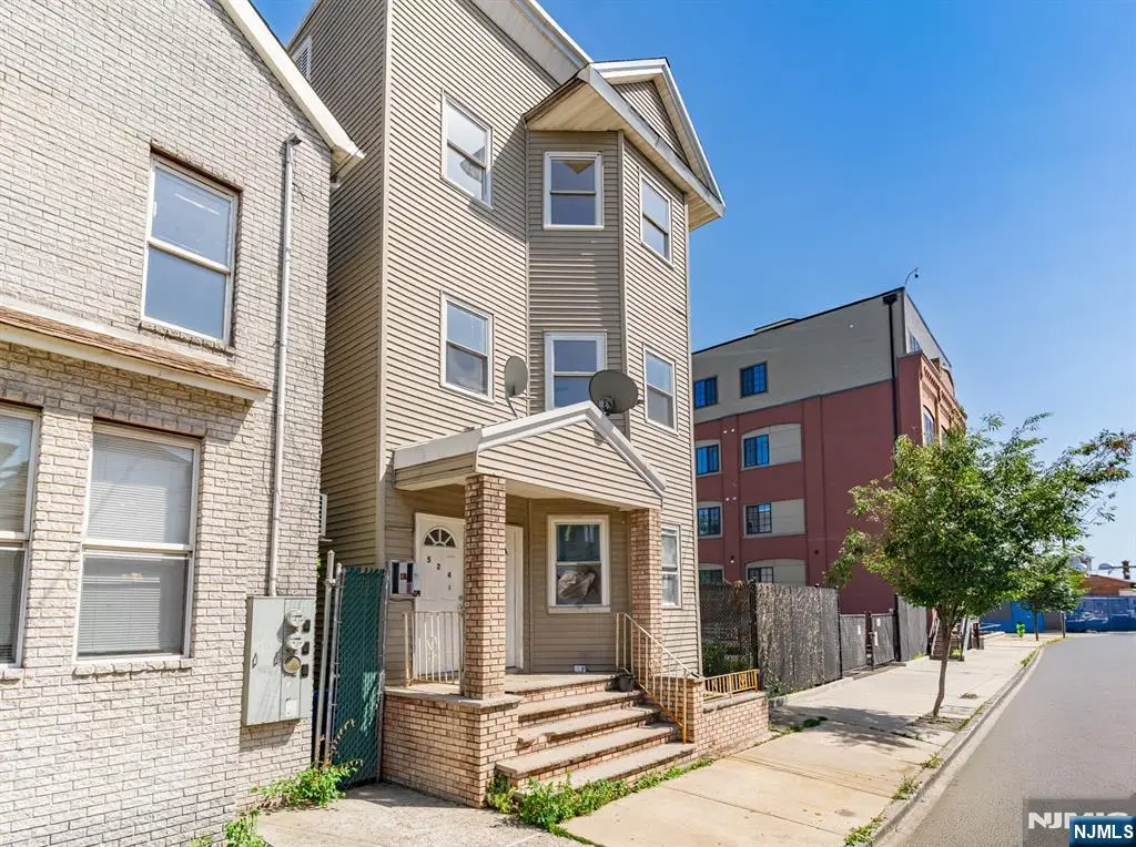 524 Mulberry Street, Newark, NJ 07114 - #1