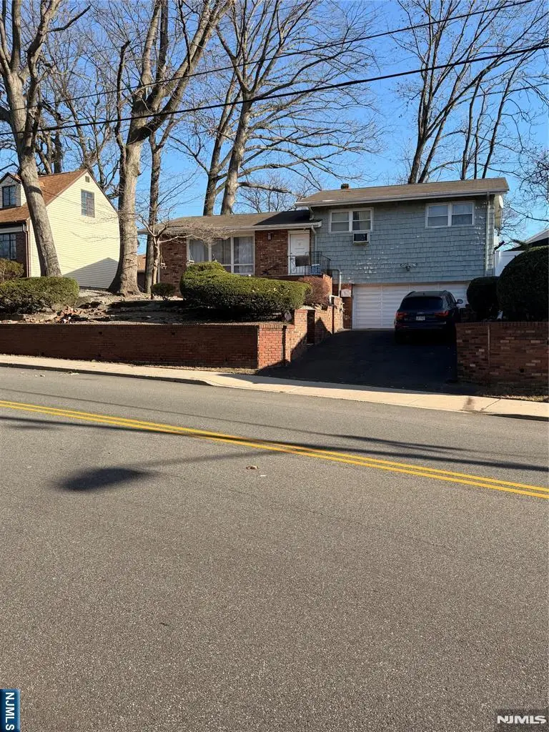 1032 Glen Road, Fort Lee, NJ 07024 - #1