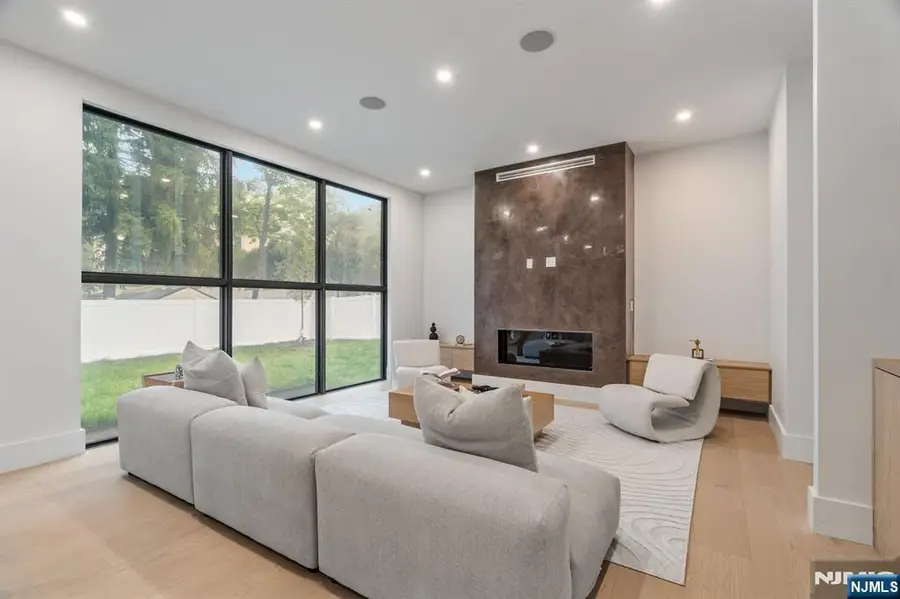 65 Lenox Avenue, Demarest, NJ 07627 - #3