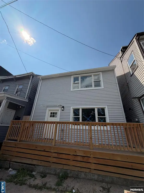 40 York Street, Paterson, NJ 07524