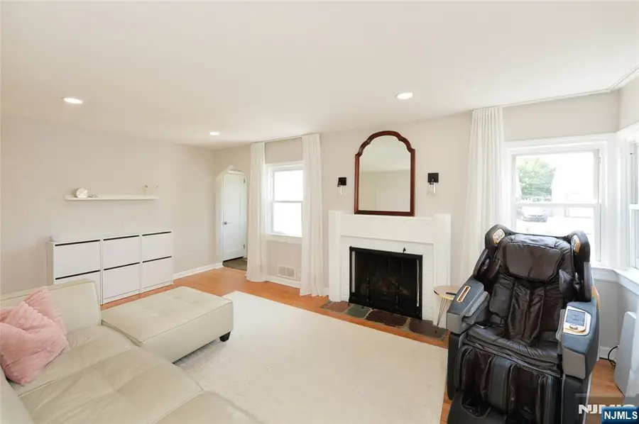 612 Beech Avenue, Saddle Brook, NJ 07663 - #3