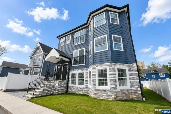 131 Lindsley Place, East Orange, NJ 07017