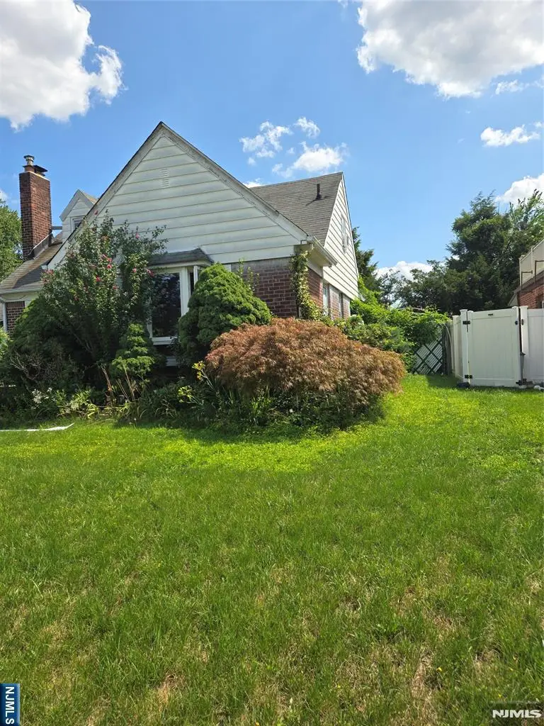 5-11 17th Street, Fair Lawn, NJ 07410 - #2