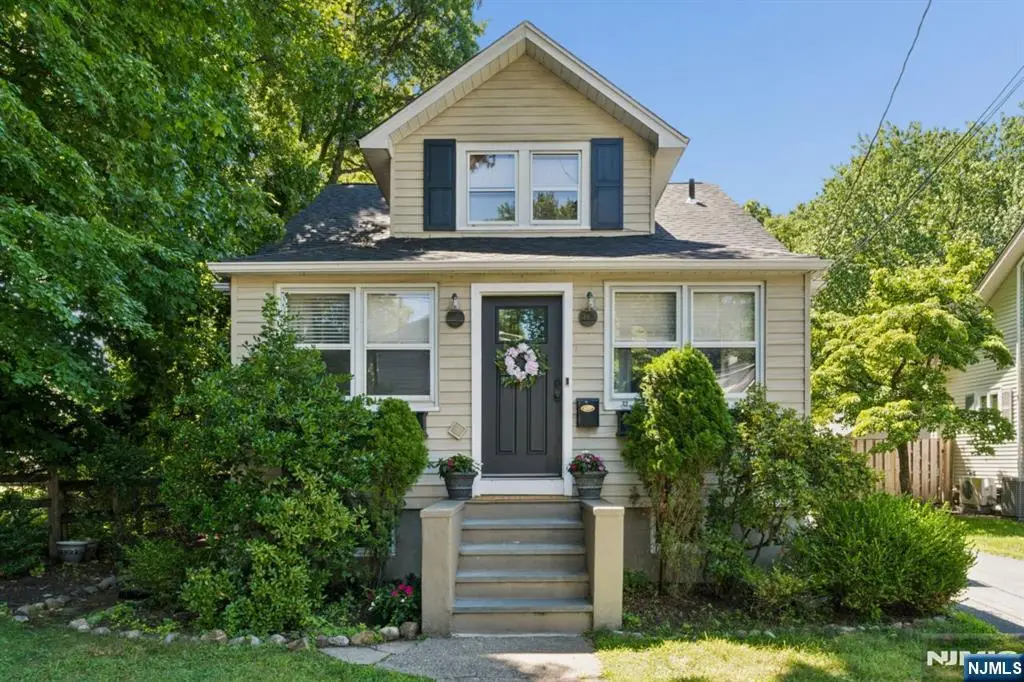 160 Packard Avenue, Wyckoff, NJ 07481 - #1