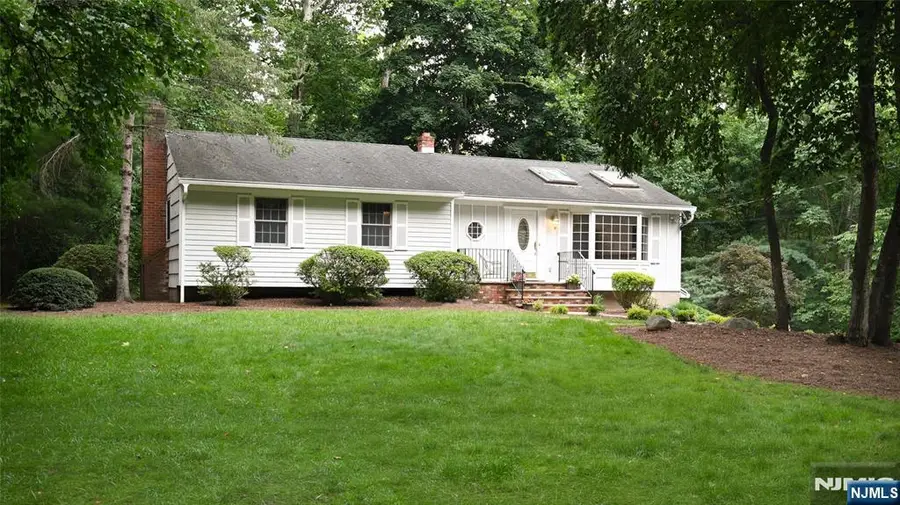 756 Sunset Terrace, Franklin Lakes, NJ 07417 - #2