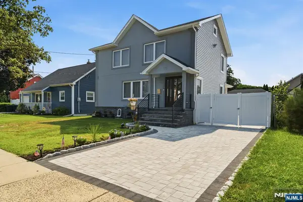 170 Mount Pleasant Avenue, Wallington, NJ 07057