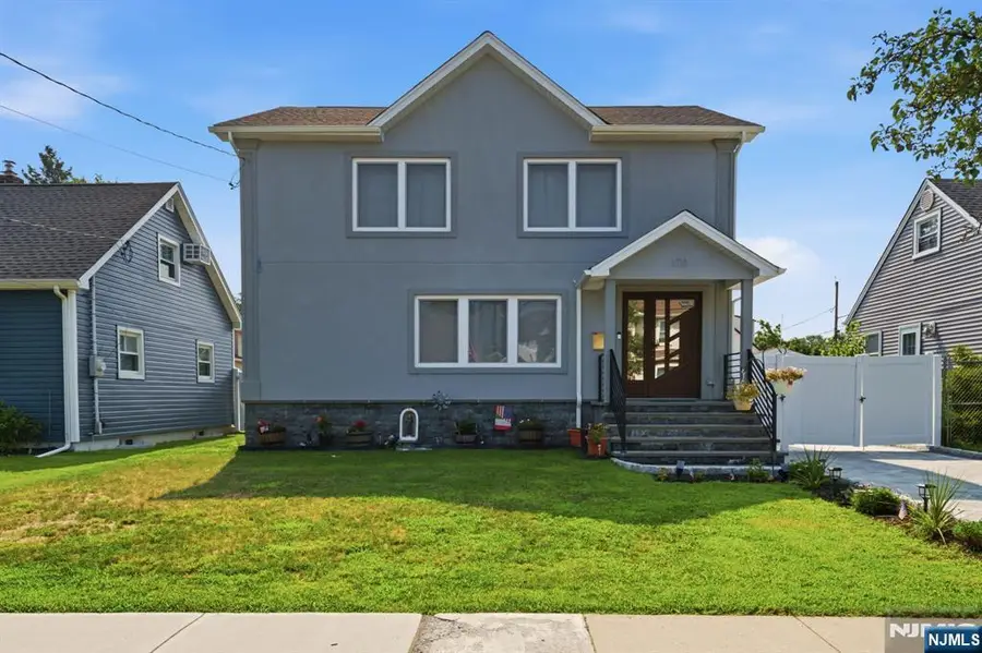170 Mount Pleasant Avenue, Wallington, NJ 07057 - #2