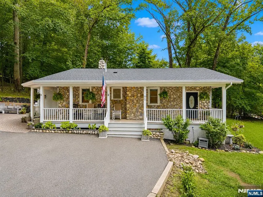 90 Highland Street, Park Ridge, NJ 07656 - #3