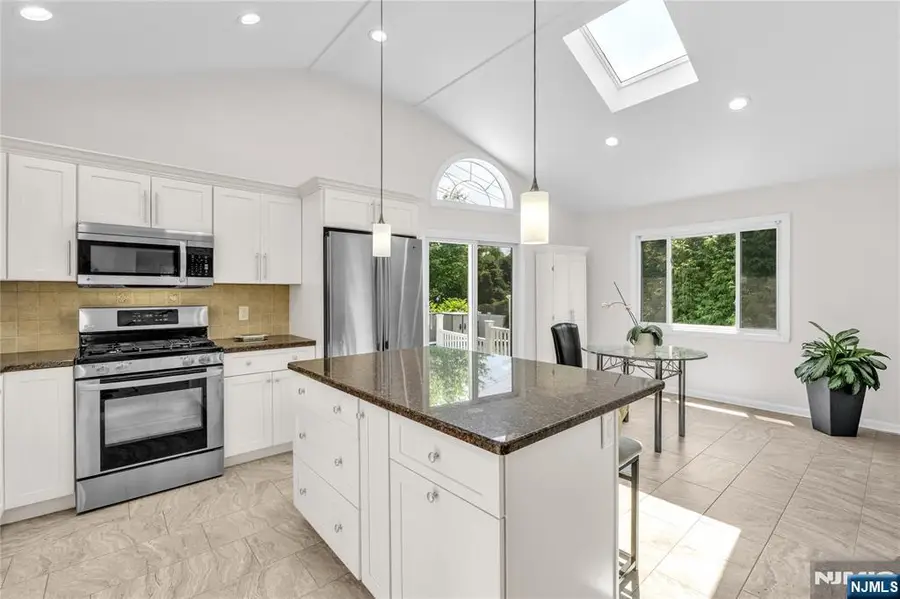 4-25 Boyd Avenue, Fair Lawn, NJ 07410 - #2