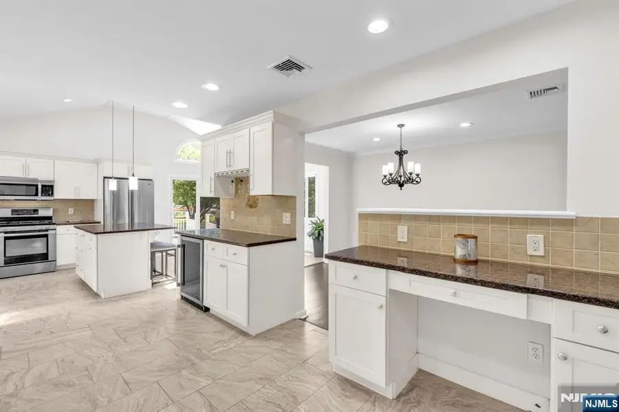 4-25 Boyd Avenue, Fair Lawn, NJ 07410 - #3