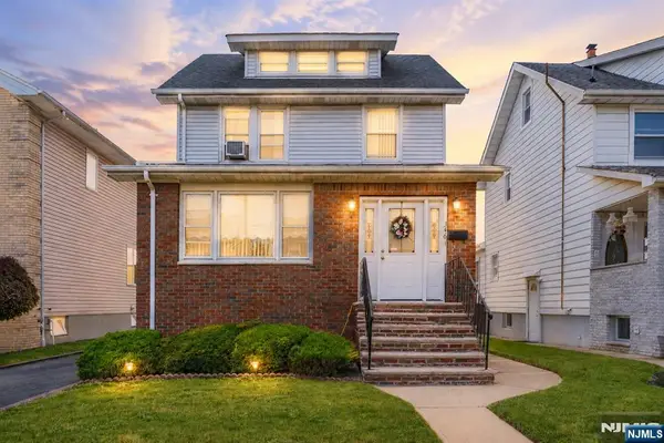 346 Page Avenue, Lyndhurst, NJ 07071
