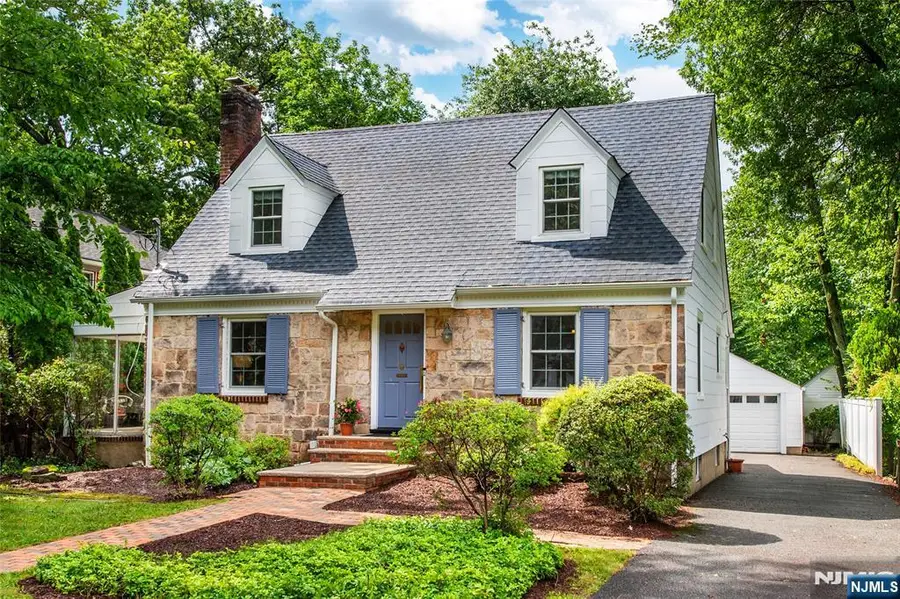 9 Hamilton Terrace, Montclair, NJ 07043 - #2