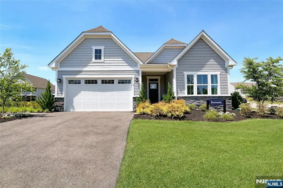 2 Redwood Run, Mansfield, NJ 07865 - #2