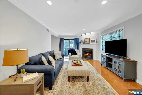 3404 Whittier Court, Mahwah, NJ 07430
