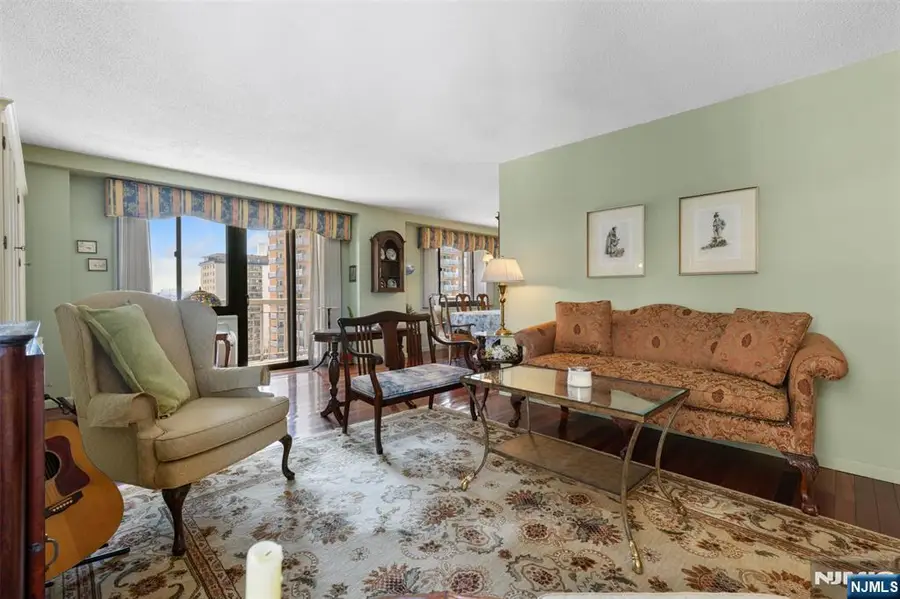 151 Prospect Avenue 9D, Hackensack, NJ 07601 - #3