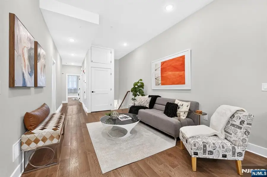 545 Palisade Avenue 1, Jersey City, NJ 07307 - #3
