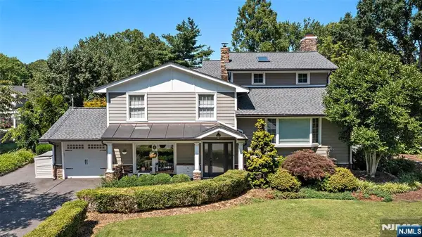 440 Colonial Boulevard, Twp of Washington, NJ 07676