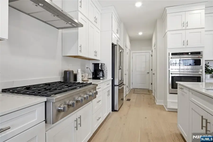 5 Pimlico Place, Oakland, NJ 07436 - #3