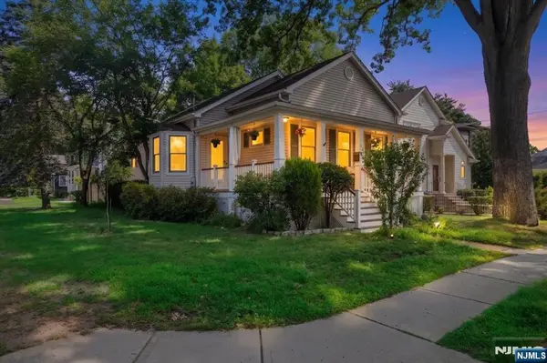 53 Columbus Drive, Tenafly, NJ 07670