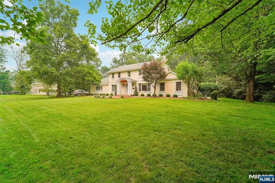 26 Bradrick Lane, Allendale, NJ 07401 - #2