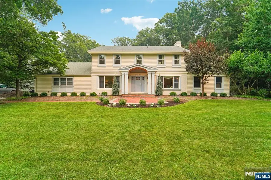 26 Bradrick Lane, Allendale, NJ 07401 - #3