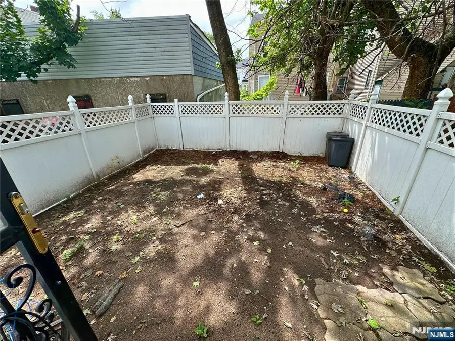 110-112 Pearl Street, Paterson, NJ 07501 - #3