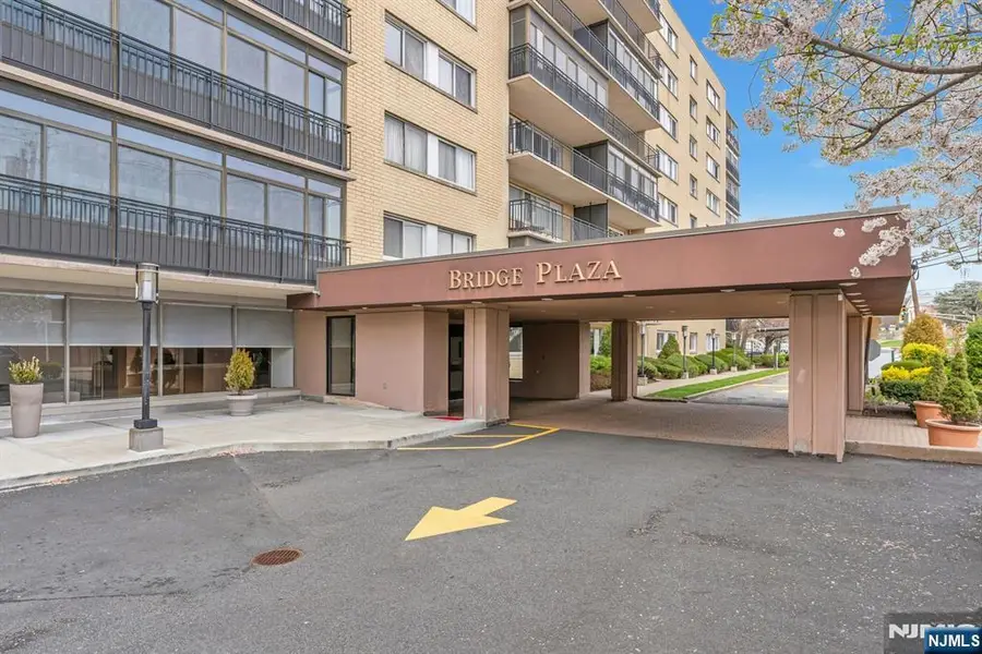 2185 Lemoine Avenue 2C, Fort Lee, NJ 07024 - #2