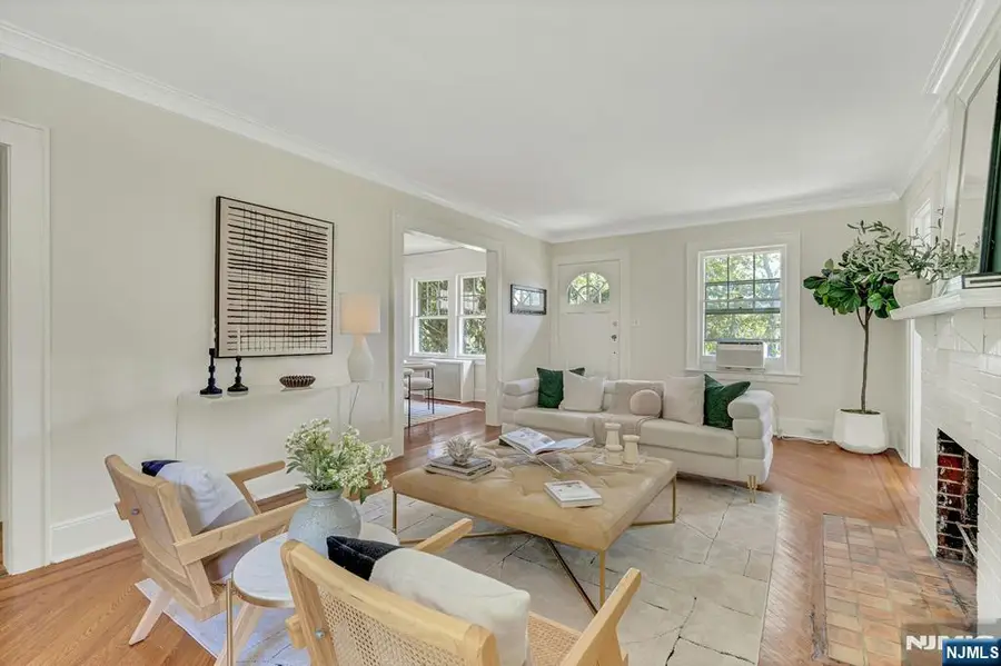 148 Essex Avenue, Glen Ridge, NJ 07028 - #3