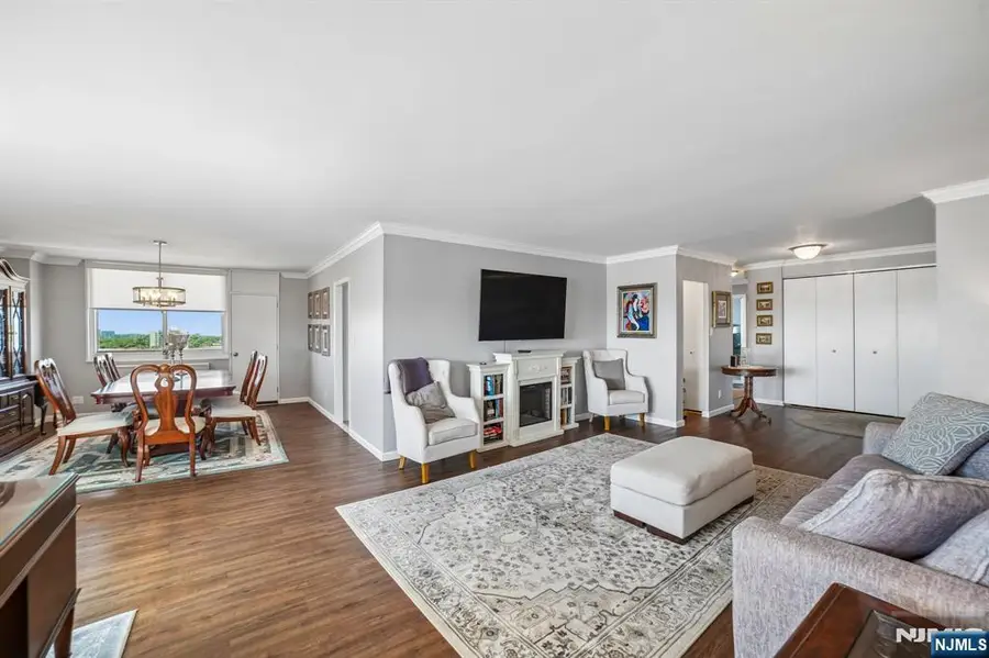2150 Center Avenue 16G, Fort Lee, NJ 07024 - #2