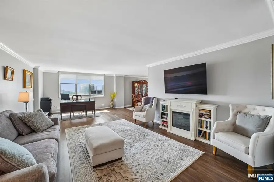 2150 Center Avenue 16G, Fort Lee, NJ 07024 - #3