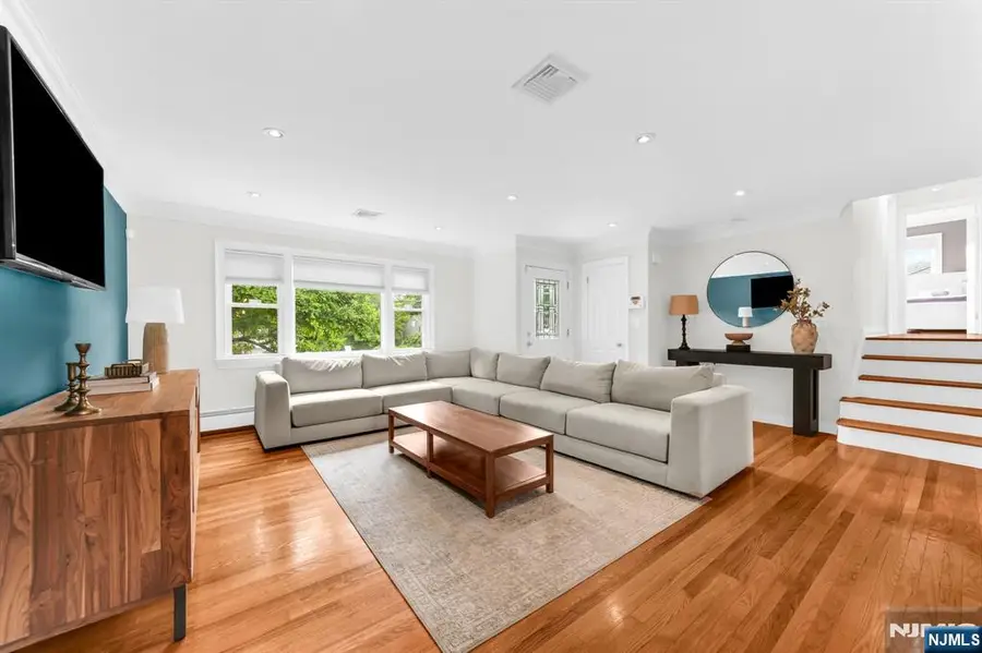 19 Andover Drive, Wayne, NJ 07470 - #2