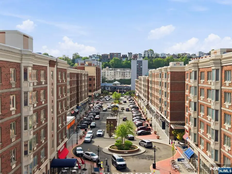 3103 City Place, Edgewater, NJ 07020 - #3