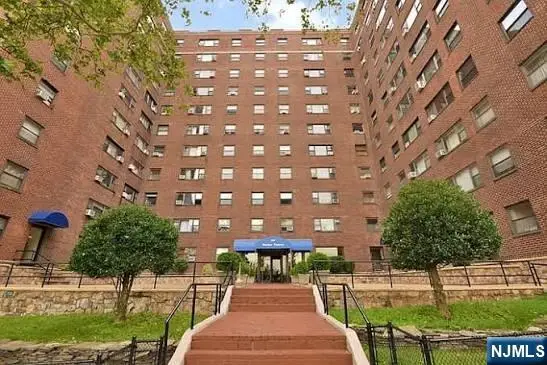 6515 Boulevard East 2E, West New York, NJ 07093 - #1