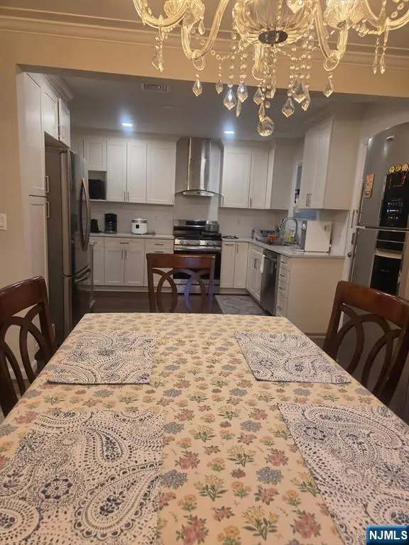 680 Linden Avenue, Ridgefield, NJ 07657 - #3