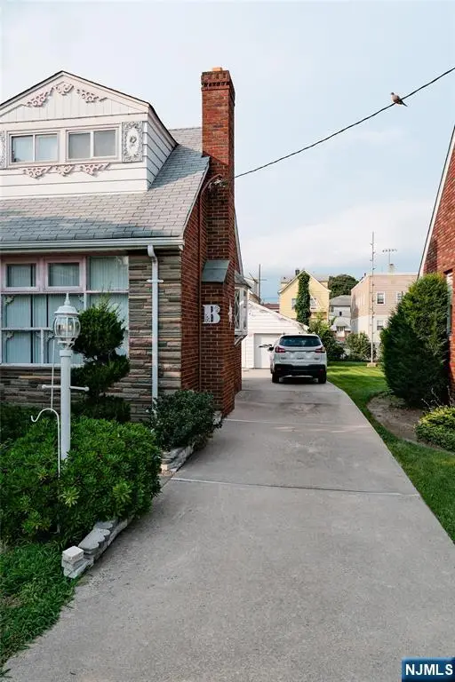 85 Strong, Wallington, NJ 07057 - #3