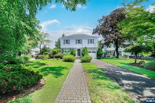 685 Ackerman Avenue, Glen Rock, NJ 07452