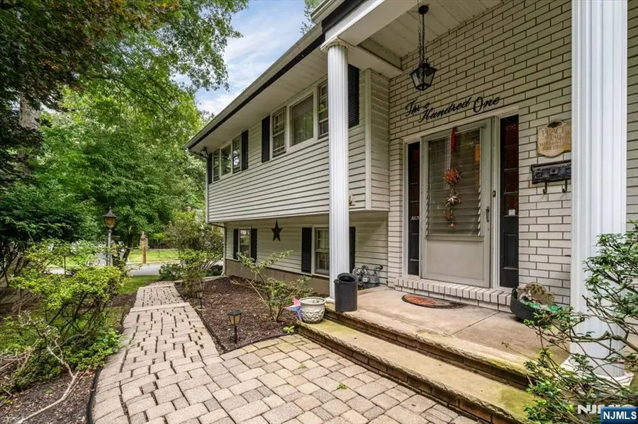 301 Raymond Street, Hillsdale, NJ 07642 - #2