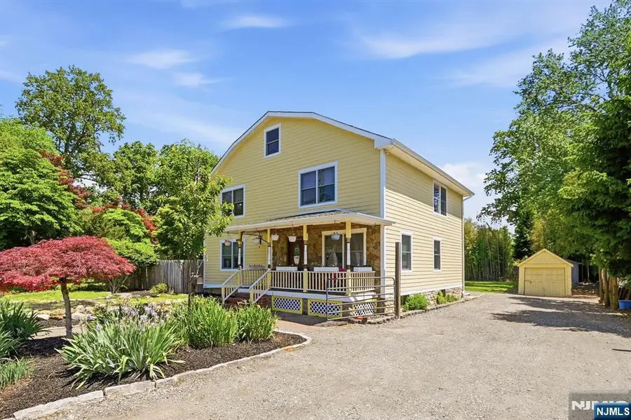 188 Doretta Street, River Vale, NJ 07675 - #3