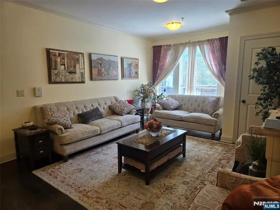 255 Laird Avenue 2, Cliffside Park, NJ 07010 - #3