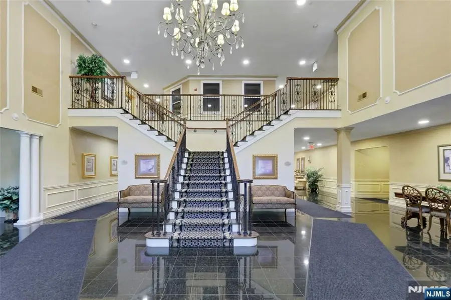 100 Ridgewood Road 215, Township Of Washington, NJ 07676 - #3