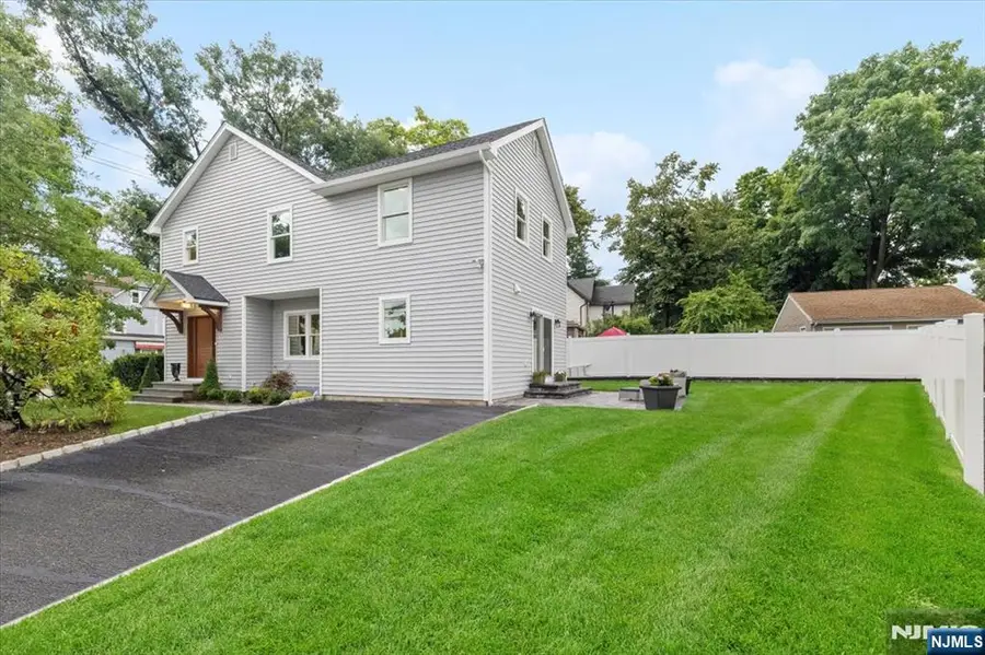 3 Grove Street, Waldwick, NJ 07463 - #2